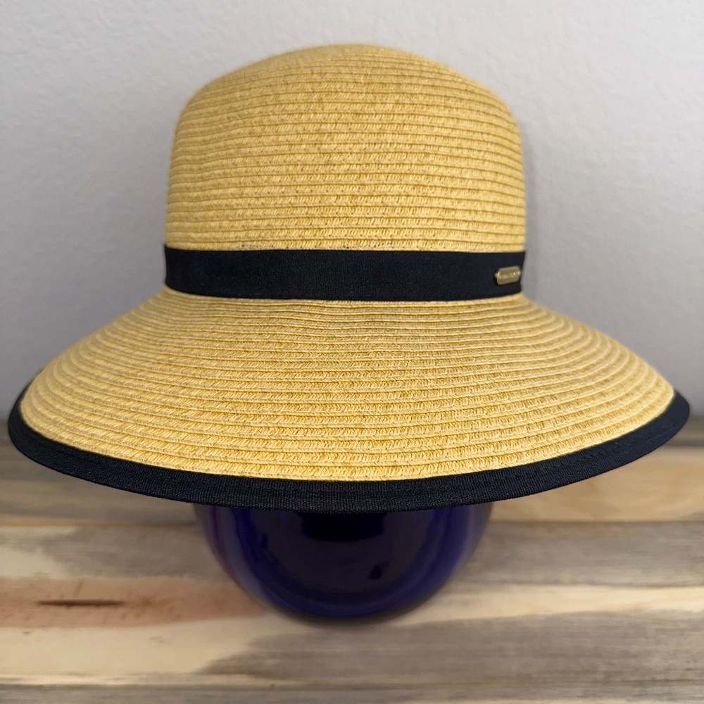 Lands' End Face Saver Lay-Back Straw Hat Natural with Black Trim Size L/XL